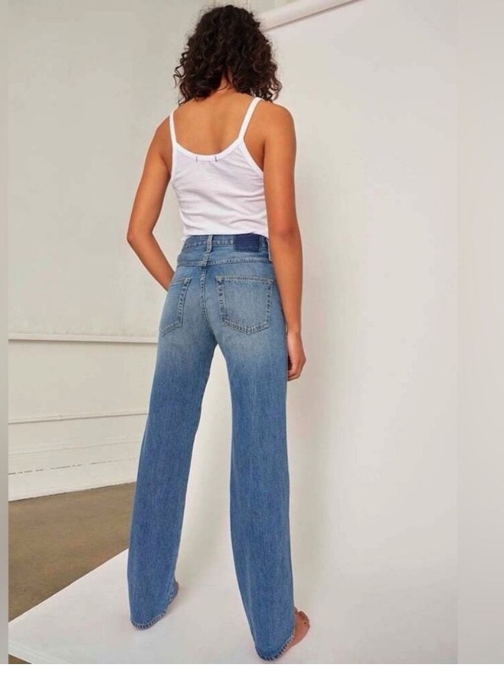 AMO Cora High Rise Straight Leg Crescent Jeans 32 - Picture 4 of 10